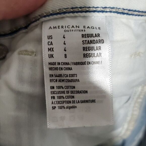 AMERICAN Eagle Blue And White Striped Size 4 28x28 High Rise Mom Jean - Picture 7 of 7